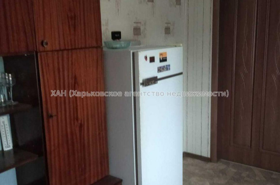 Продам квартиру, Конотопская ул. , 2  ком., 39 м², косметический ремонт 