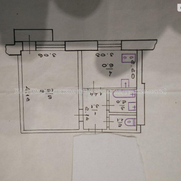 Продам квартиру, Валентиновская ул. , 1 кім., 27 м², косметический ремонт 