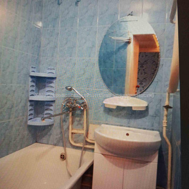 Продам квартиру, Валентиновская ул. , 1  ком., 27 м², косметический ремонт 