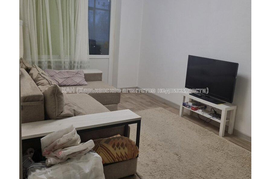 Продам квартиру, Валентиновская ул. , 2  ком., 46.20 м², капитальный ремонт 