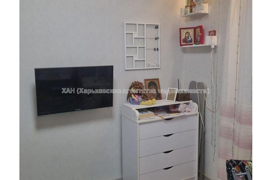 Продам квартиру, Валентиновская ул. , 2  ком., 46.20 м², капитальный ремонт 