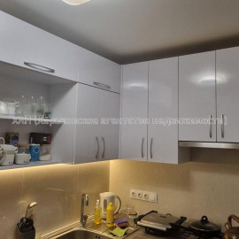 Продам квартиру, Валентиновская ул. , 2  ком., 46.20 м², капитальный ремонт