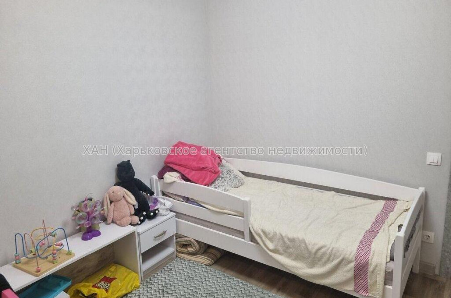 Продам квартиру, Валентиновская ул. , 2  ком., 46.20 м², капитальный ремонт 