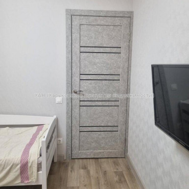 Продам квартиру, Валентиновская ул. , 2  ком., 46.20 м², капитальный ремонт 