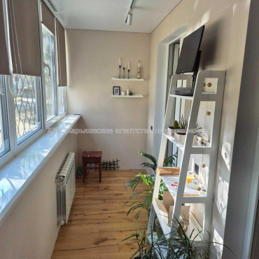 Продам квартиру, Героев Харькова просп. , 2 кім., 65 м², евроремонт 