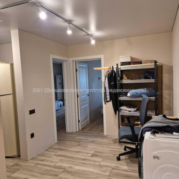 Продам квартиру, Героев Харькова просп. , 2 кім., 65 м², евроремонт 