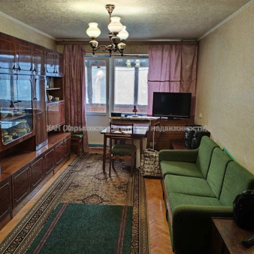 Продам квартиру, Мира ул. , 2  ком., 45.50 м², советский ремонт 
