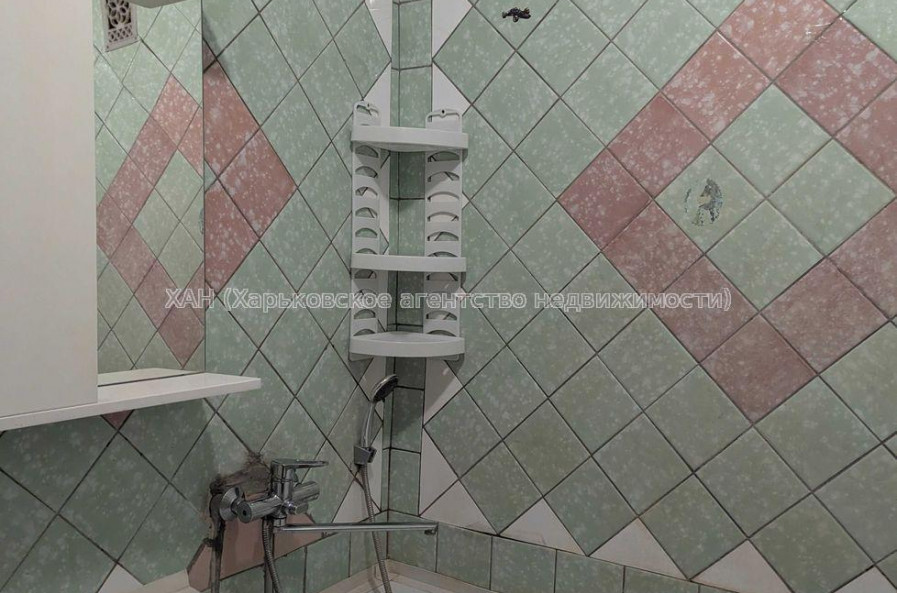 Продам квартиру, Старопрудная ул. , 3 кім., 60.60 м², косметический ремонт 