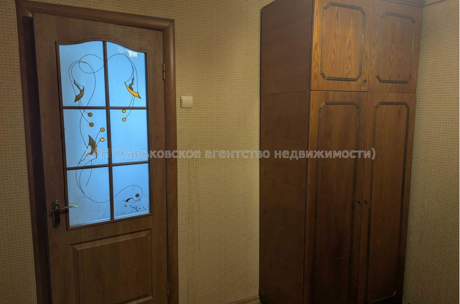 Продам квартиру, Старопрудная ул. , 3 кім., 60.60 м², косметический ремонт 