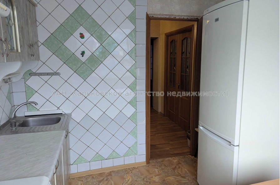 Продам квартиру, Старопрудная ул. , 3 кім., 60.60 м², косметический ремонт 