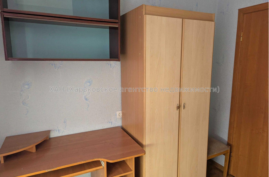 Продам квартиру, Старопрудная ул. , 3 кім., 60.60 м², косметический ремонт 