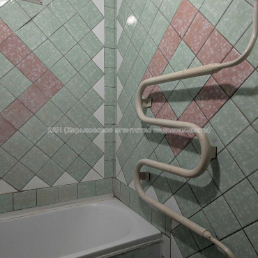 Продам квартиру, Старопрудная ул. , 3 кім., 60.60 м², косметический ремонт 