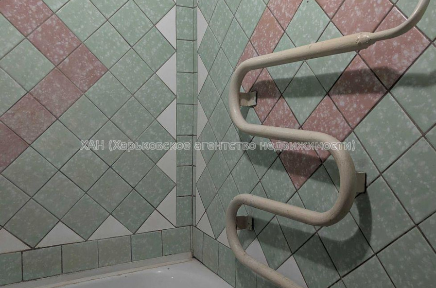 Продам квартиру, Старопрудная ул. , 3 кім., 60.60 м², косметический ремонт 