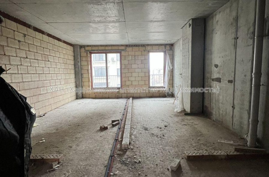 Продам квартиру, Свободы ул. , 2  ком., 75 м², без внутренних работ 