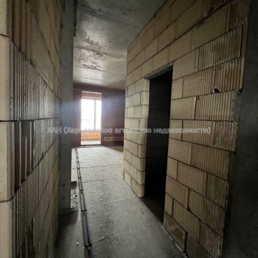 Продам квартиру, Свободы ул. , 2 кім., 75 м², без внутренних работ 