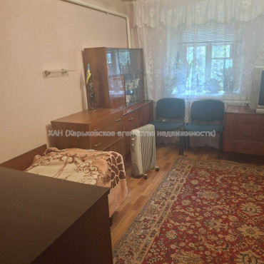 Продам квартиру, Столярный пер. , 1  ком., 29 м², косметический ремонт 