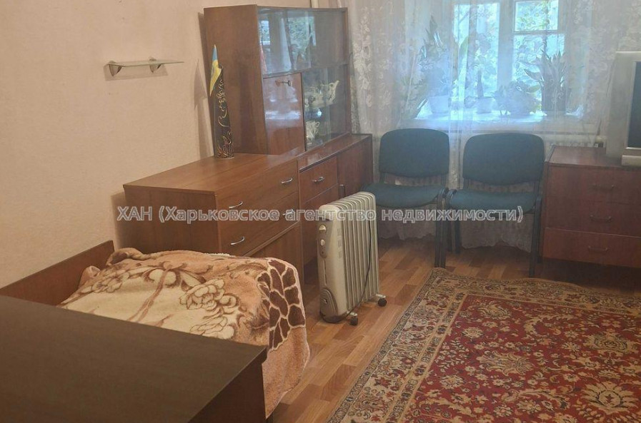 Продам квартиру, Столярный пер. , 1  ком., 29 м², косметический ремонт 