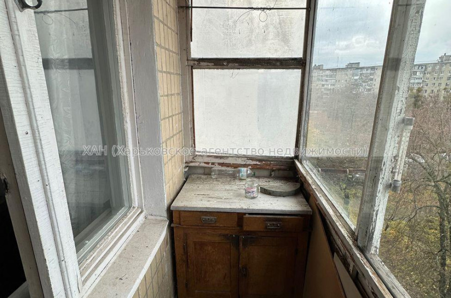 Продам квартиру, Байрона пр-т , 2 кім., 44 м², советский ремонт 