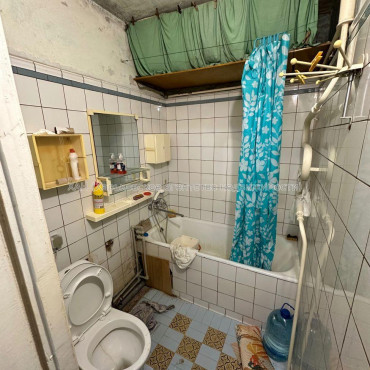 Продам квартиру, Байрона пр-т , 2 кім., 44 м², советский ремонт 