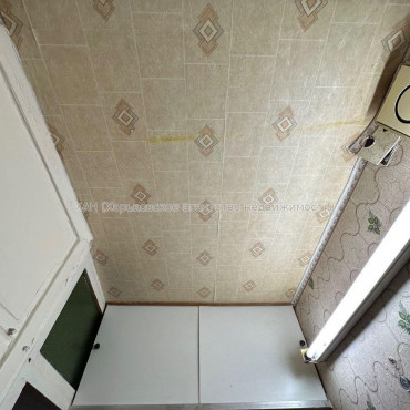 Продам квартиру, Байрона пр-т , 2 кім., 44 м², советский ремонт 