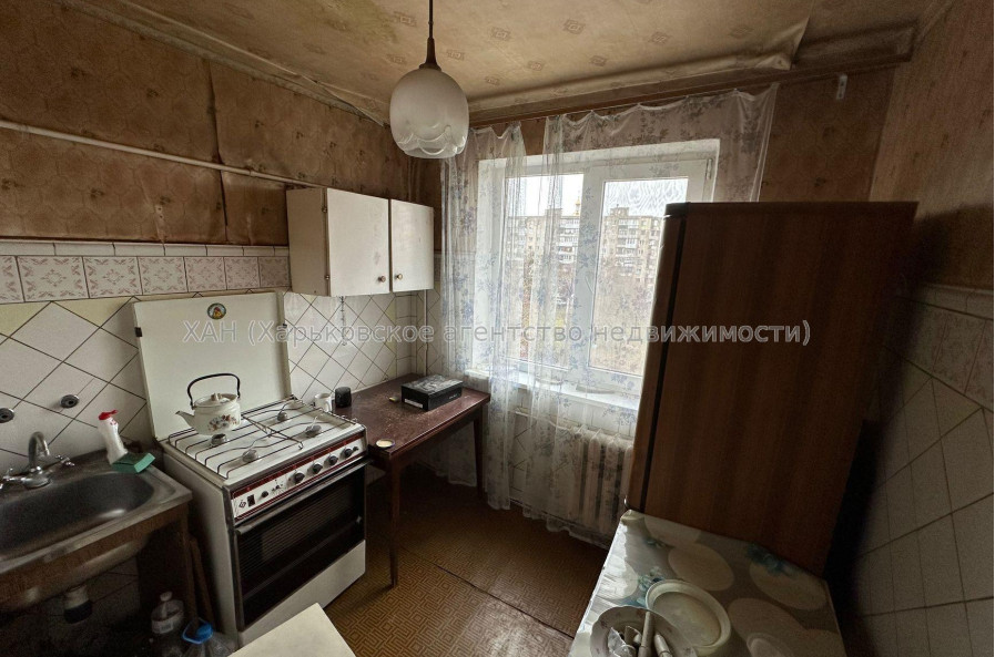 Продам квартиру, Байрона пр-т , 2 кім., 44 м², советский ремонт 