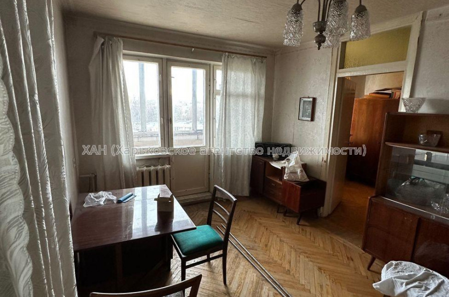 Продам квартиру, Байрона пр-т , 2 кім., 44 м², советский ремонт 