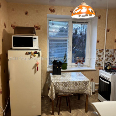 Продам квартиру, Шишковская ул. , 2  ком., 44 м², косметический ремонт 