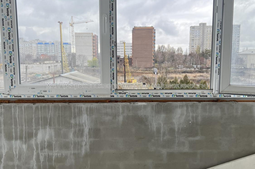 Продам квартиру, Льва Ландау просп. , 52Л , 1 кім., 40 м², без отделочных работ 