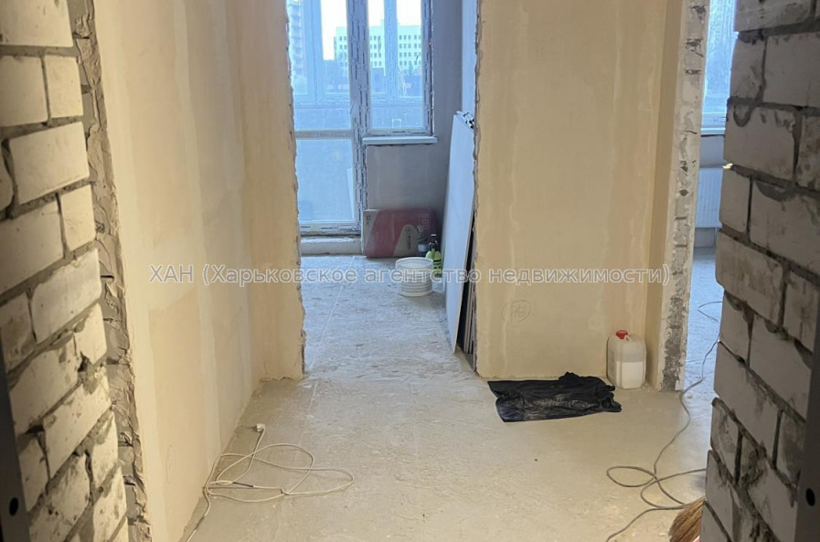 Продам квартиру, Льва Ландау просп. , 52Л , 1 кім., 40 м², без отделочных работ 