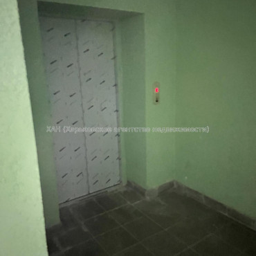 Продам квартиру, Льва Ландау просп. , 52Л , 1 кім., 40 м², без отделочных работ 