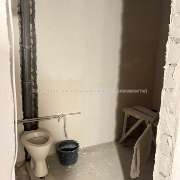 Продам квартиру, Льва Ландау просп. , 52Л , 1 кім., 40 м², без отделочных работ 