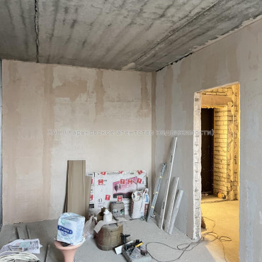 Продам квартиру, Льва Ландау просп. , 52Л , 1 кім., 40 м², без отделочных работ 