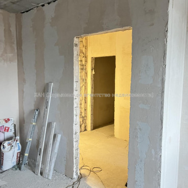 Продам квартиру, Льва Ландау просп. , 52Л , 1 кім., 40 м², без отделочных работ 