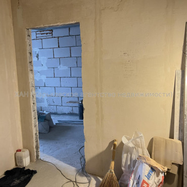 Продам квартиру, Льва Ландау просп. , 52Л , 1 кім., 40 м², без отделочных работ 