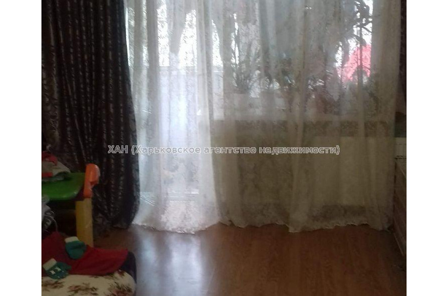 Продам квартиру, Полтавский Шлях ул. , 3 кім., 63 м², косметический ремонт 