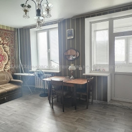 Продам квартиру, Академиков Ахиезеров ул. , 4 , 2 кім., 55.10 м², косметический ремонт