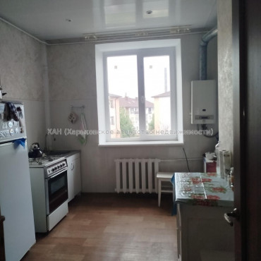 Продам квартиру, Академиков Ахиезеров ул. , 2 кім., 55.10 м², косметический ремонт 