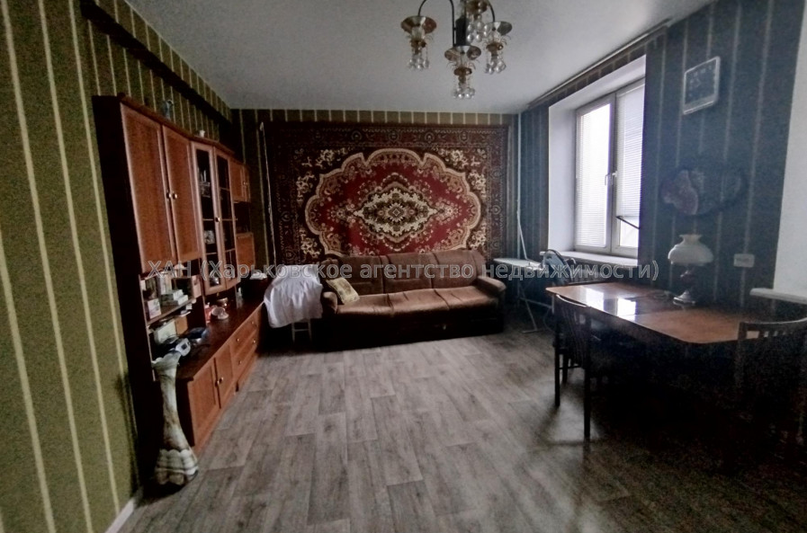 Продам квартиру, Академиков Ахиезеров ул. , 2 кім., 55.10 м², косметический ремонт 