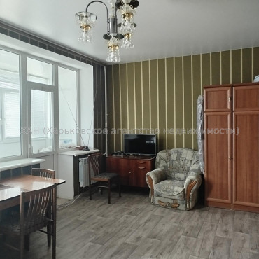 Продам квартиру, Академиков Ахиезеров ул. , 2 кім., 55.10 м², косметический ремонт 