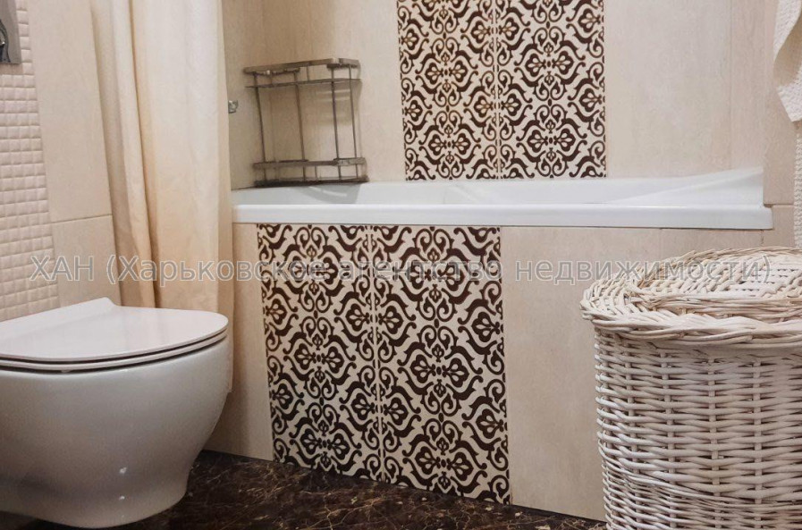 Продам квартиру, Академика Павлова ул. , 4 кім., 82 м², авторский дизайн 