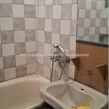 Продам квартиру, Женевская ул. , 2  ком., 51.50 м², без внутренних работ 