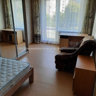 Здам квартиру, Европейская ул. , 1 кім., 33 м², косметический ремонт 