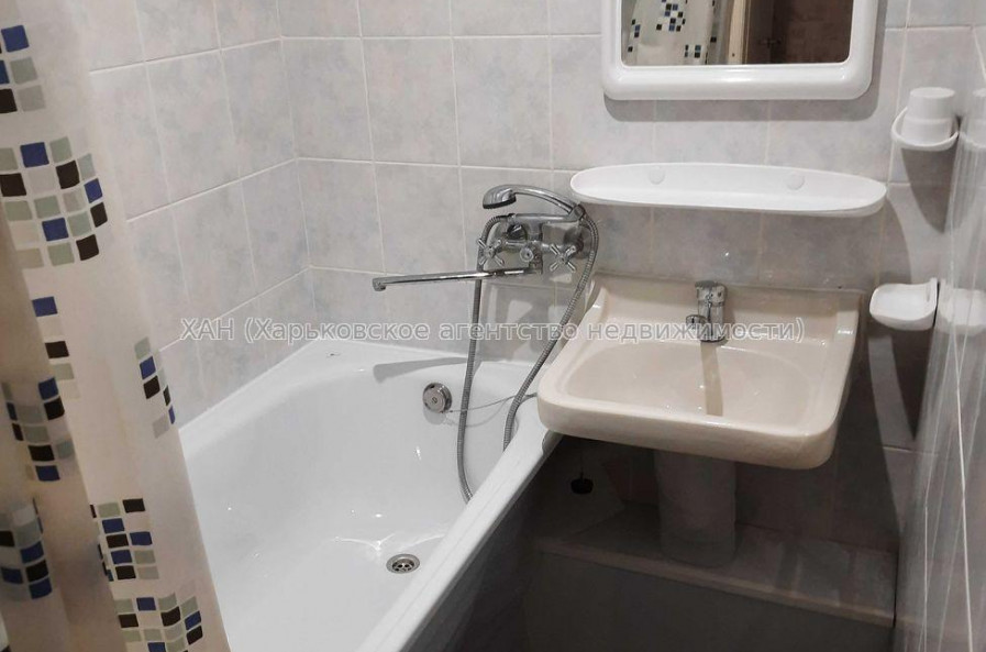 Здам квартиру, Европейская ул. , 1 кім., 33 м², косметический ремонт 