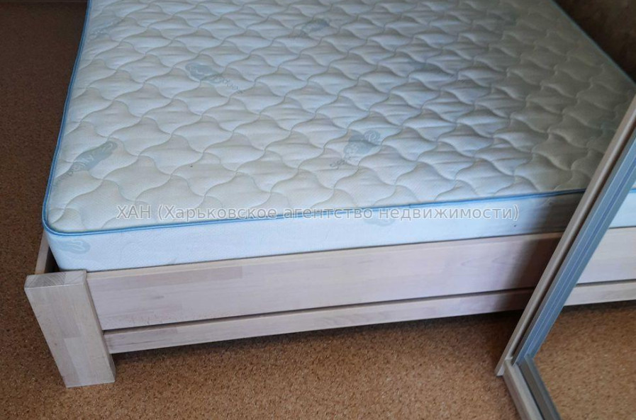 Здам квартиру, Европейская ул. , 1 кім., 33 м², косметический ремонт 