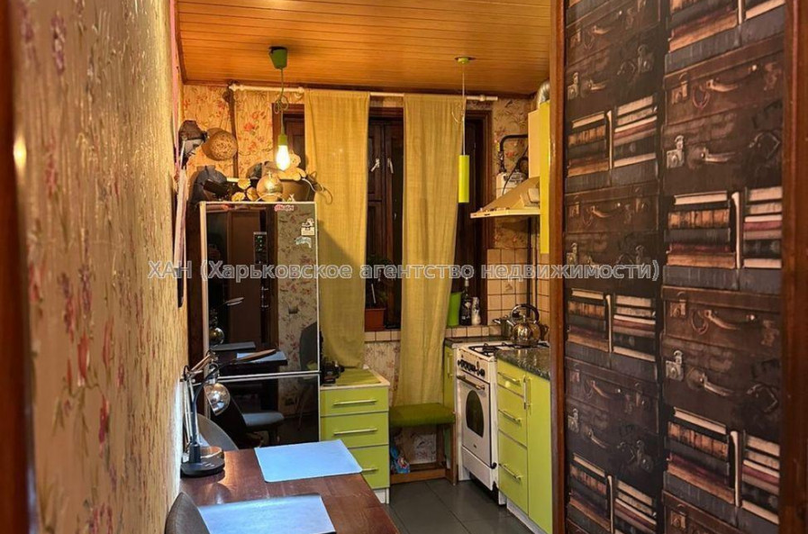 Продам квартиру, 2 кім., 44 м², косметический ремонт 