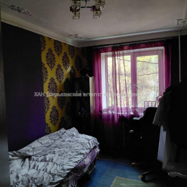 Продам квартиру, 2 кім., 44 м², косметический ремонт 