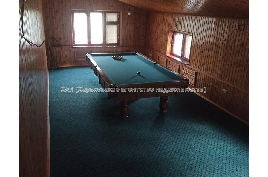 Продам дом, 220 м², 10 сот., капитальный ремонт 