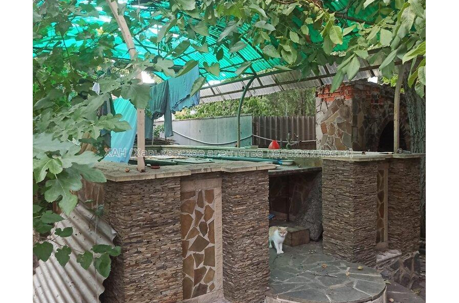 Продам будинок, 220 м², 10 соток, капитальный ремонт 