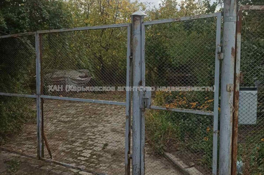 Продам дом, 220 м², 10 сот., капитальный ремонт 