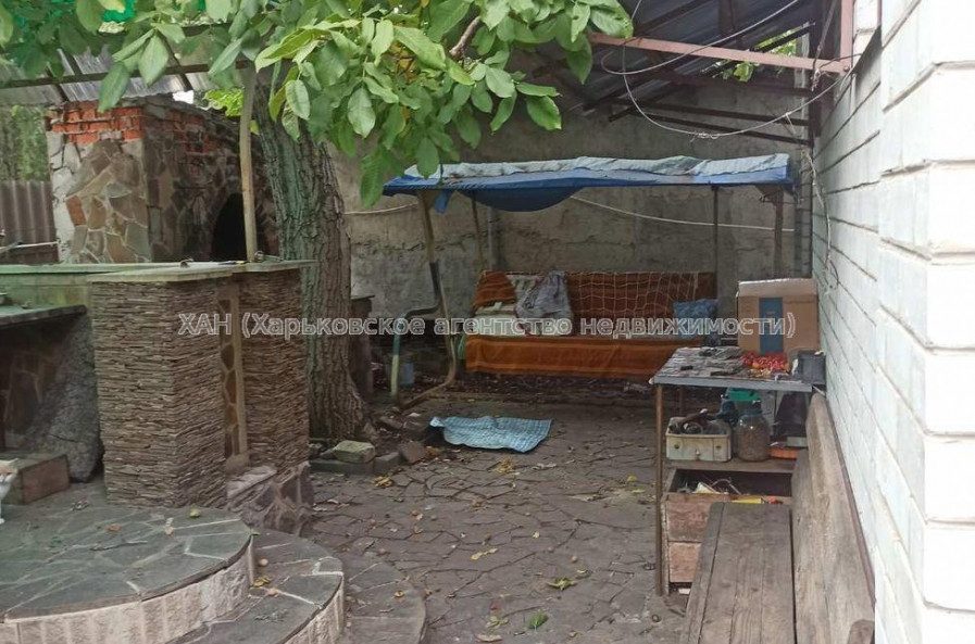 Продам дом, 220 м², 10 сот., капитальный ремонт 